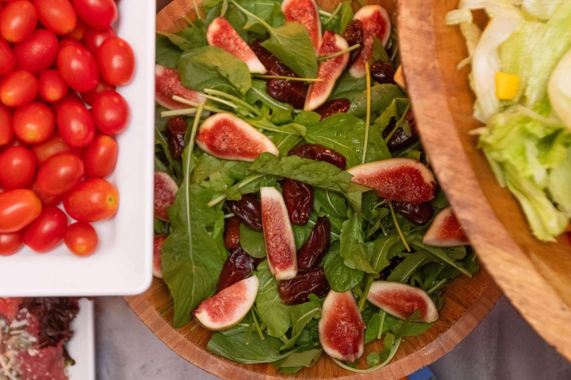 Melia Paulista Hotel São Paulo Exterior photo A salad with figs